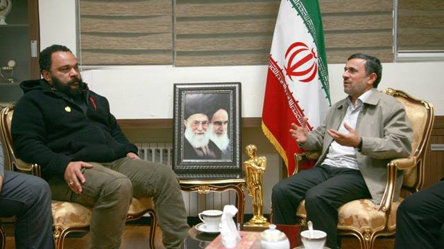 B-sM5LDXEAAB2Cf.jpg:small