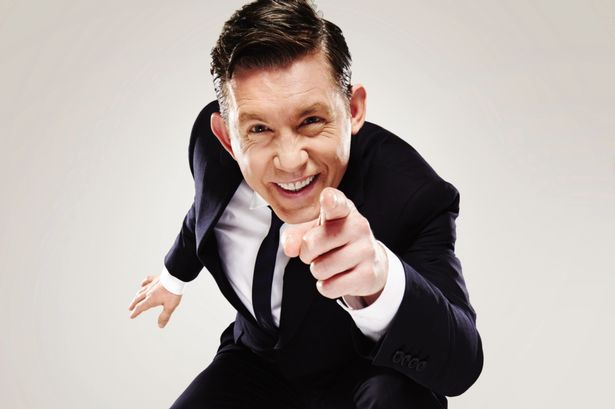 We wish a very happy 51st birthday to stand-up comedy superstar Lee Evans. 