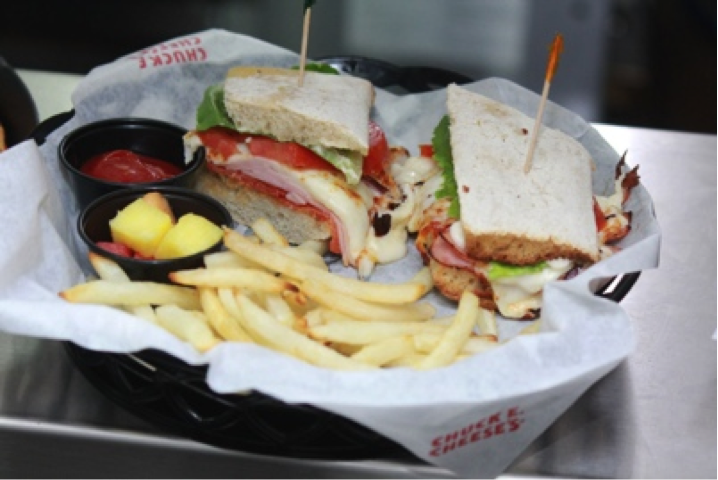 Aquí te presentamos lo que será tu almuerzo :P ¿Ya vienes?
