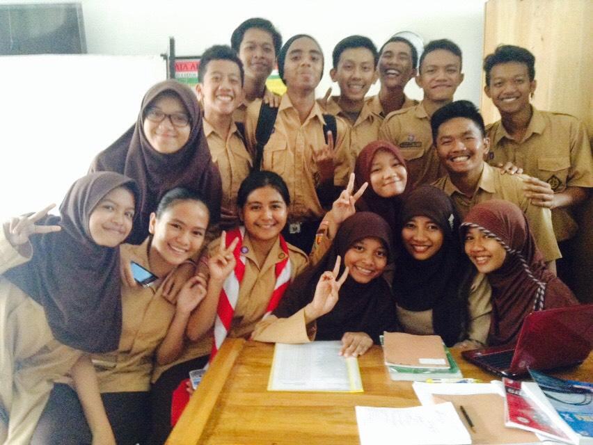 bunayyaajmal's tweet photo. Bunayya Ajmala B. X IIS 1. SMAN 4 DEPOK. #KSDTeam #BPsDay #PramukAksi @Pramuka4Depok http://t.co/Qq7ETCINuZ