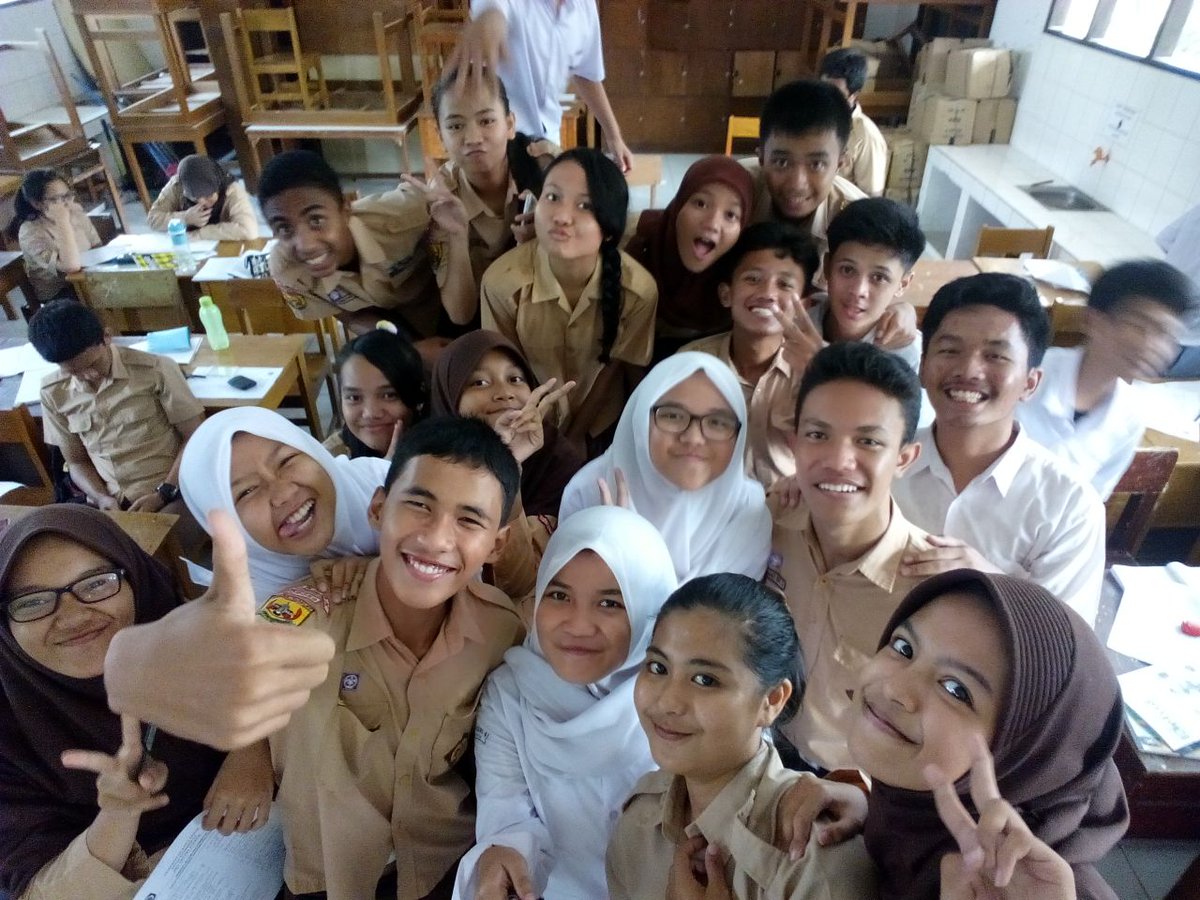 bunayyaajmal's tweet photo. Rifalda Maisaroh. X IIS 1. SMAN 4 DEPOK. #KSDTeam #BPsDay #PramukAksi @Pramuka4Depok http://t.co/39L4ETcvai