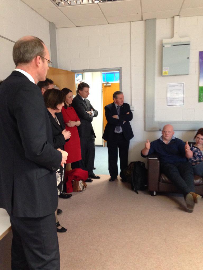 cargilleran's tweet image. Some good discussion with @simoncoveney #dkit #dkitscience #teagasc http://t.co/6sNz51OCe2”