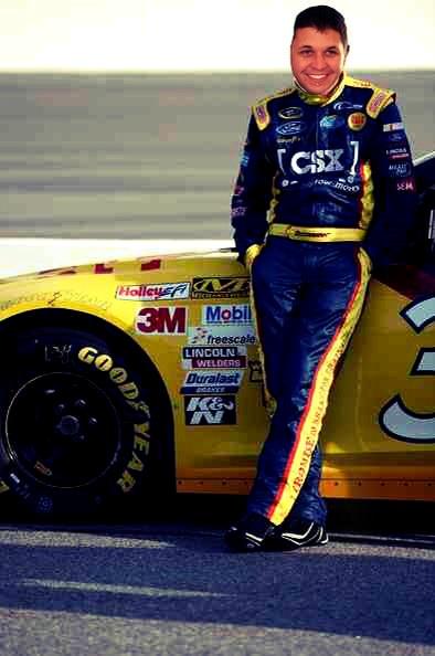 paulkeifer's tweet image. @FrontRowNASCAR @ReedSorenson36 would make a great fit with your awesome equipment #amazinglooking #cantsayNO