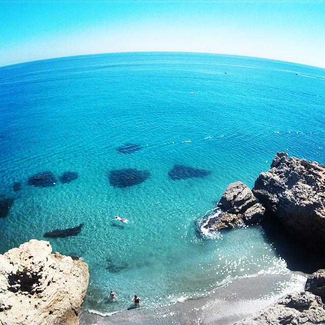 nerjamap's tweet photo. Nerja. Der schönste Strand Costa del Sol. 🏄 #sea #strand #beach #see #summer #andalusien #spain #nerja #swimmen #urla http://t.co/zDoBRUhR3G