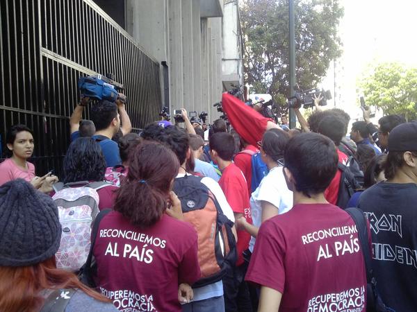 Ver imagen en Twitter Ver imagen en Twitter