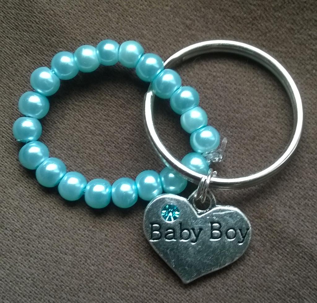 Loopylou2024's tweet image. #teamblue #babyboy keyrings &amp;amp; bracelets #mumsinbizhour #babyshoweridea #queenof