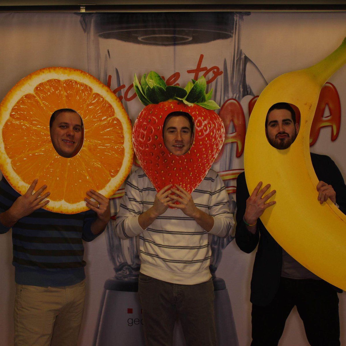 MatthewMores's tweet photo. Couple low hangin' fruits. #Flavorama http://t.co/l7xJwuhi3L