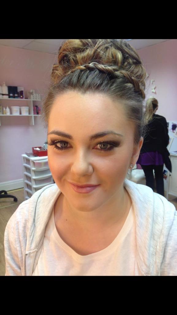 PowderMePretty's tweet image. 