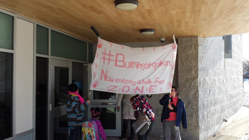HolyTrinityCS's tweet photo. Entering a zone of kindness during #bullyingstopshere @HolyTrinityCS #sccdsb @MrsKarlssonGr7 http://t.co/hLrqGLsGFe
