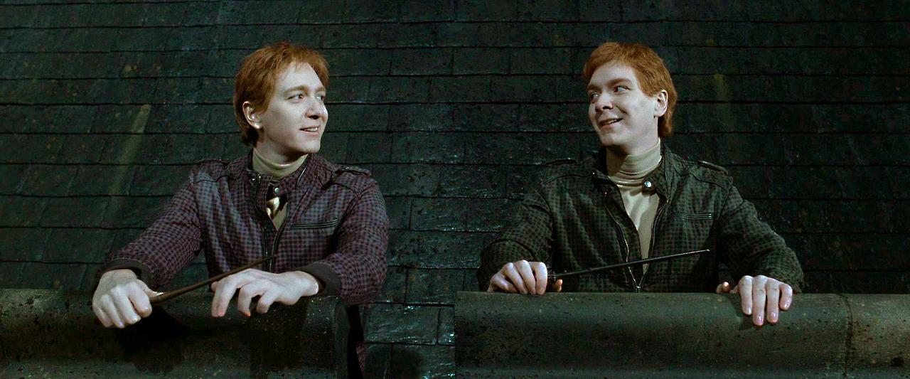 Happy birthday to the funniest/best twins out there!!!! ILY  