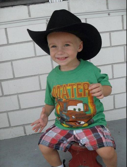 FamilyPenis's tweet image. Doctors are going to circumcise this ‘terrified’ little boy against his will
metro.co.uk/2015/02/25/sav… #SaveChase #i2