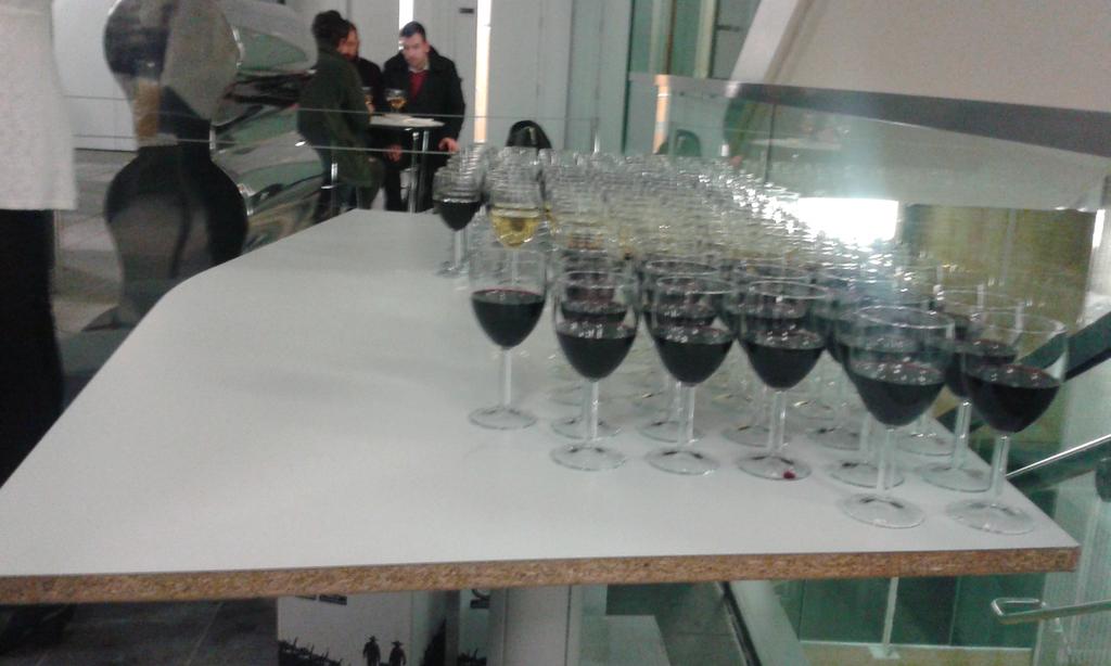 PartyTime72's tweet image. Last in the queue for drinks. First time ever! #opensourceawards