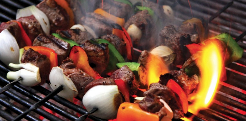 Asadero1's tweet photo. Las clásicas brochetas con el toque único de @Asadero1 http://t.co/SfoH4WIjbS