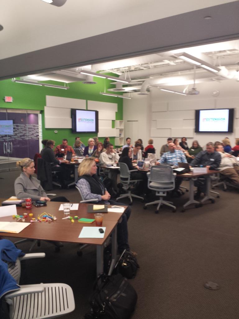 Stew3344's tweet photo. Central Region counties learning about marketing our awesome programs! #advancingTN http://t.co/5Gc9kouF4I