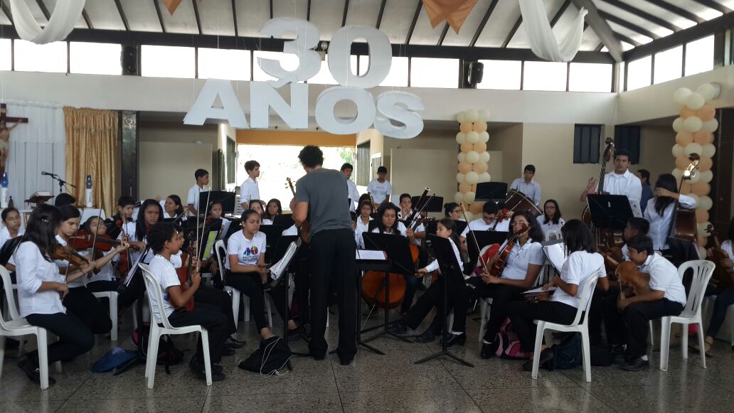 Pequeño Cotolengo #ElSistemaCumple40 <a href="/elsistema/">El Sistema</a> <a href="/ElSistemaLara/">サブあか</a>