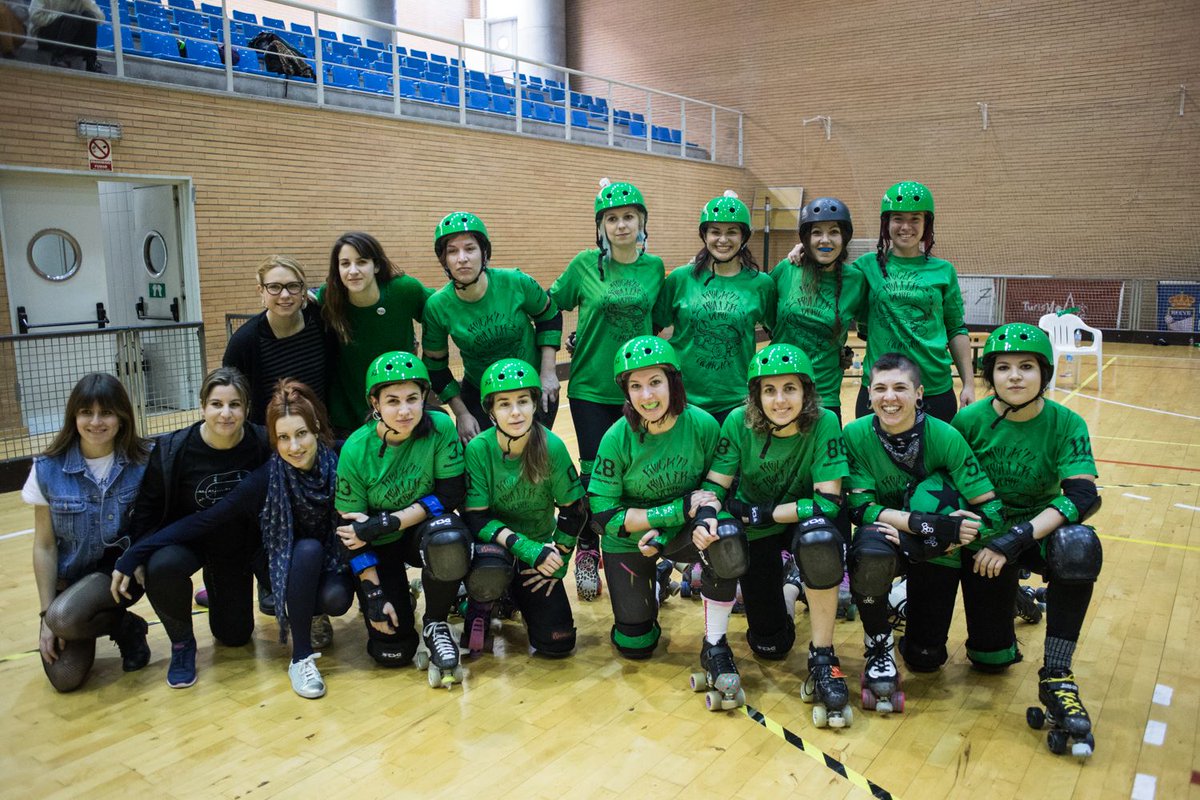 Algunas de las fotos del pasado fin de semana, en facebook! Viva el roller! facebook.com/media/set/?set…