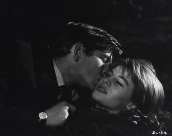 BRITISH CINEMA:

Happy birthday to Sir Tom Courtenay. Here in Billy Liar with Julie Christie 