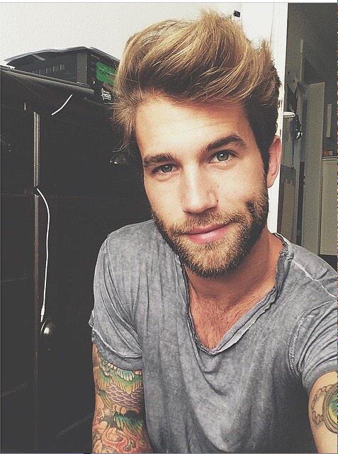 boyscrushh's tweet photo. Andre Hamann http://t.co/MvWYsIlKSS