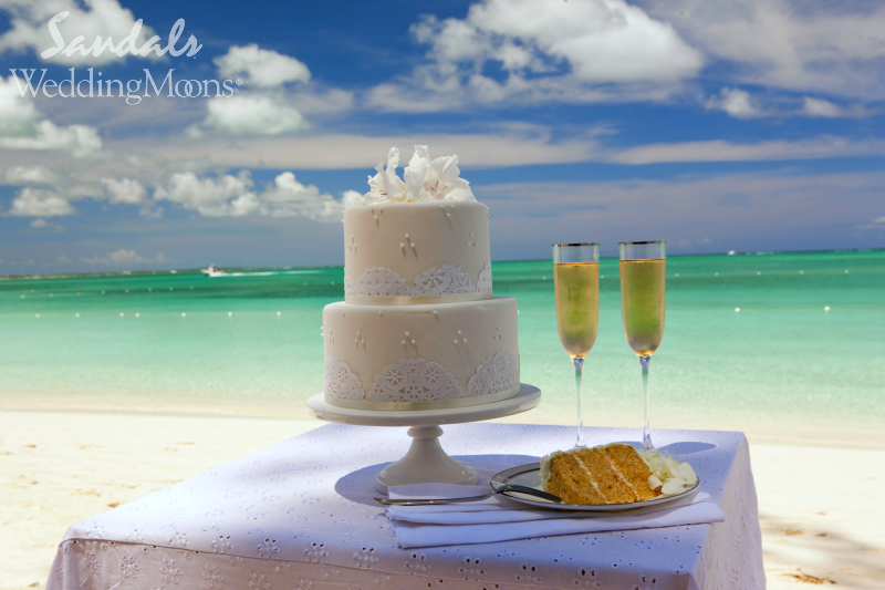 SandalsResorts's tweet photo. Design the @WeddingMoons of your dreams on-line with our interactive Sandals Wedding Designer! http://t.co/vY0QEHXScA http://t.co/z0jiuamDab