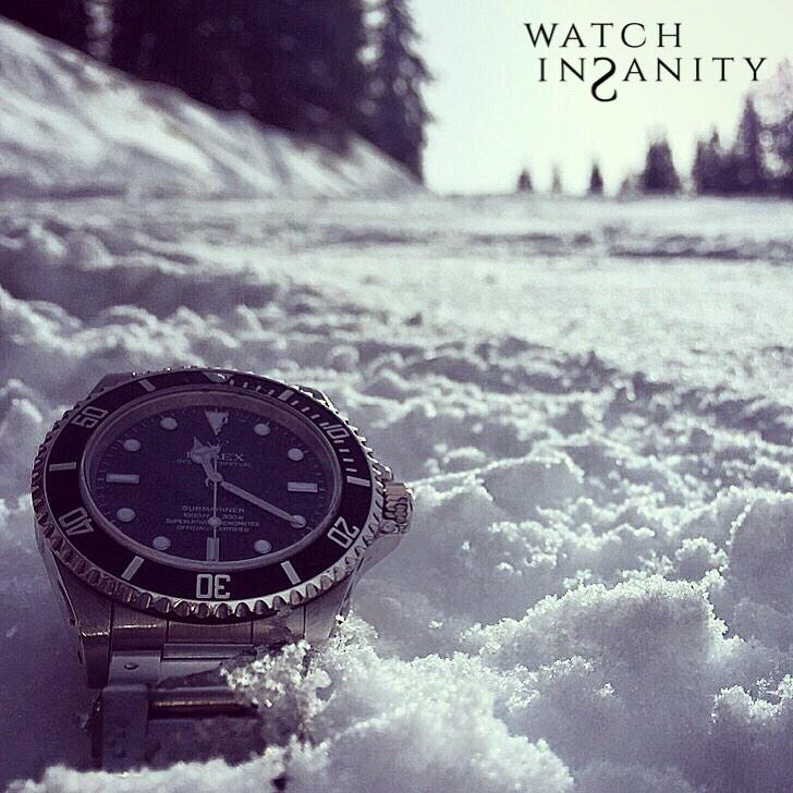 WatchInsanity's tweet photo. Rolex Submariner 14060M COSC "Controle Officiel Suisse Des Chronometres" http://t.co/NiDTOBKXvR