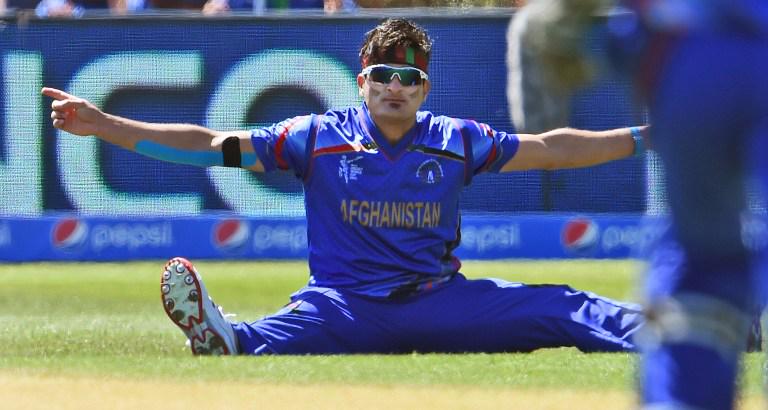 FirstpostSports's tweet photo. Please provide a name for these celebrations from Hamid Hassan. #Entertainingstuff #AFGvSCO http://t.co/7oIEhjKqfV