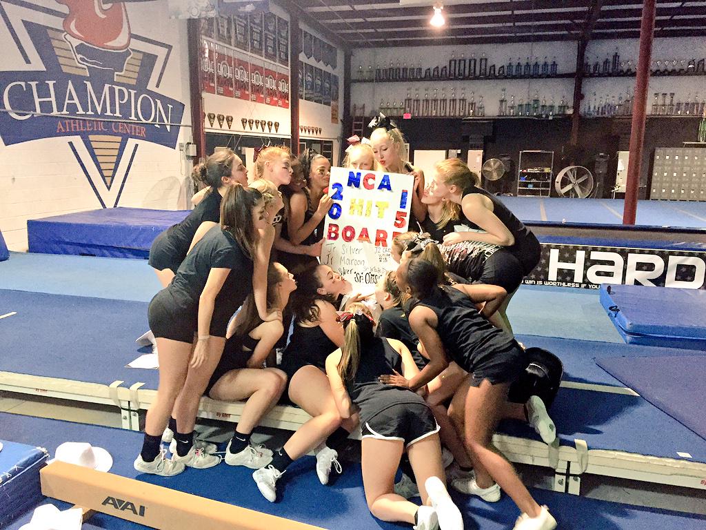 BA_Obsidian's tweet photo. HOWDY HIT BOARD!!! #Snap4 is NCA ready❤️💙 Bringing the 🔥 from FL to Dallas! #ObsidianStrong #NCAready #hungry http://t.co/Q56zNXD54V