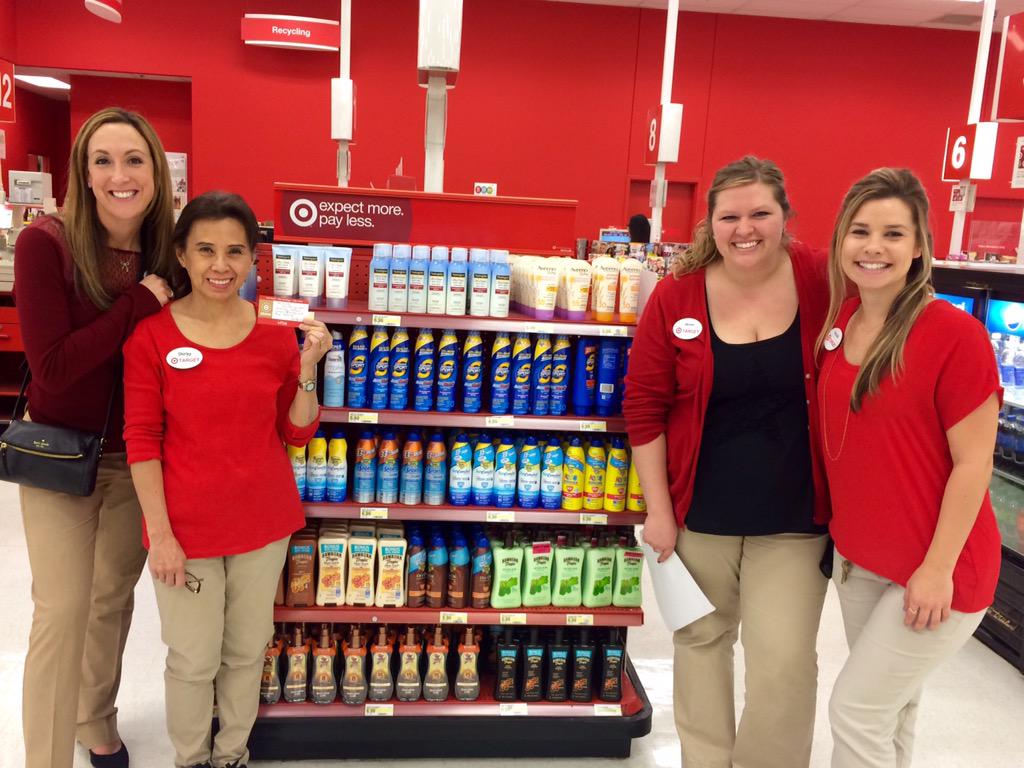 Huge recognition to Shirley who drives RC Apps and Guest Engagement!! #cannonball #207backinblack <a href="/abelsohn/">Jacqueline</a>