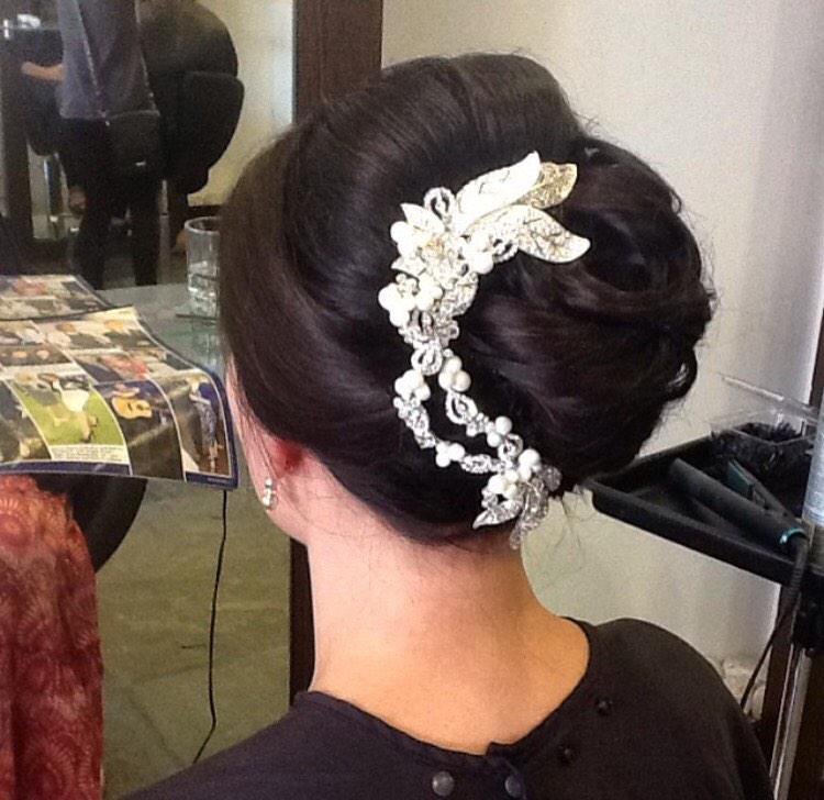 loomattey's tweet photo. It's defiantly wedding trial season. #hairhour  #beautifulbrides #blushhaircardiff http://t.co/PCausSs29p
