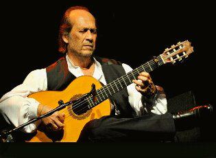 Musica_dia's tweet photo. Un año ya de la muerte de un Dios, de un grande de la música flamenca, PACO DE LUCÍA. http://t.co/tPNrwAEEIg