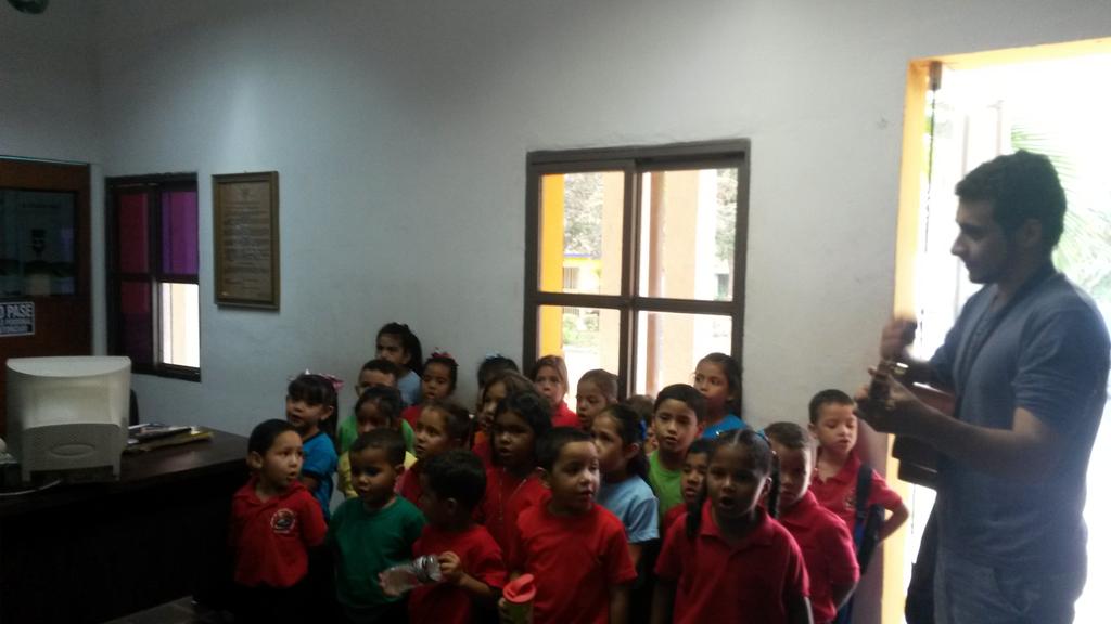 Yajoez's tweet photo. Modulo Jardín de Infancia Bararida - Nucleo Lara @elsistema @sistemaLara @psbiribarren #ElSistemaCumple40 http://t.co/3rkdLYnSZu