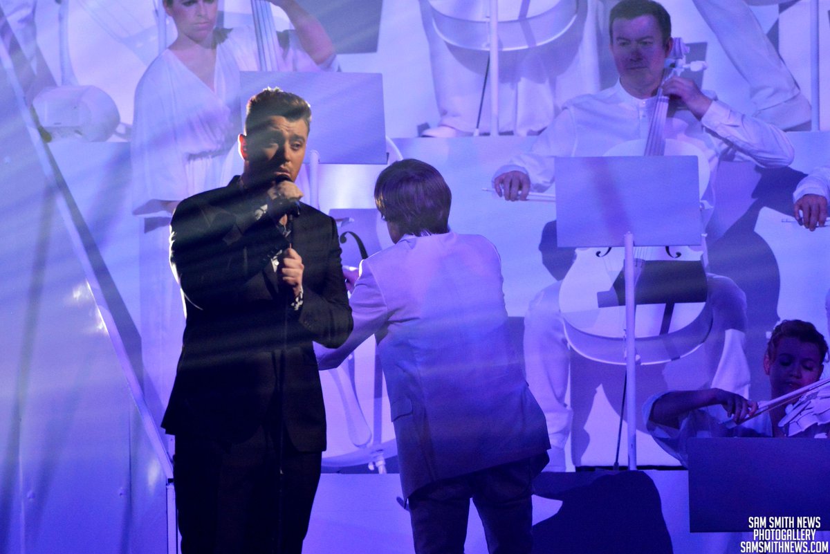 SamSmithNews's tweet photo. NEW PHOTOS: Sam Smith performing at the BRIT Awards 2015: http://t.co/x9cvnZ0KN4 #SAMSMITHBRIT http://t.co/e0M65sX31Z