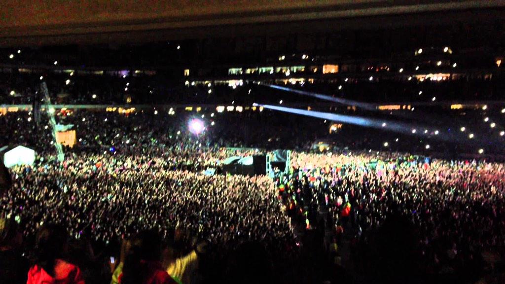 fallbackbieber's tweet photo. #21FavoriteThingsAboutJustin
17. how he is a genuine artist with true talent & worked hard for his success http://t.co/EIkzWqwDEv