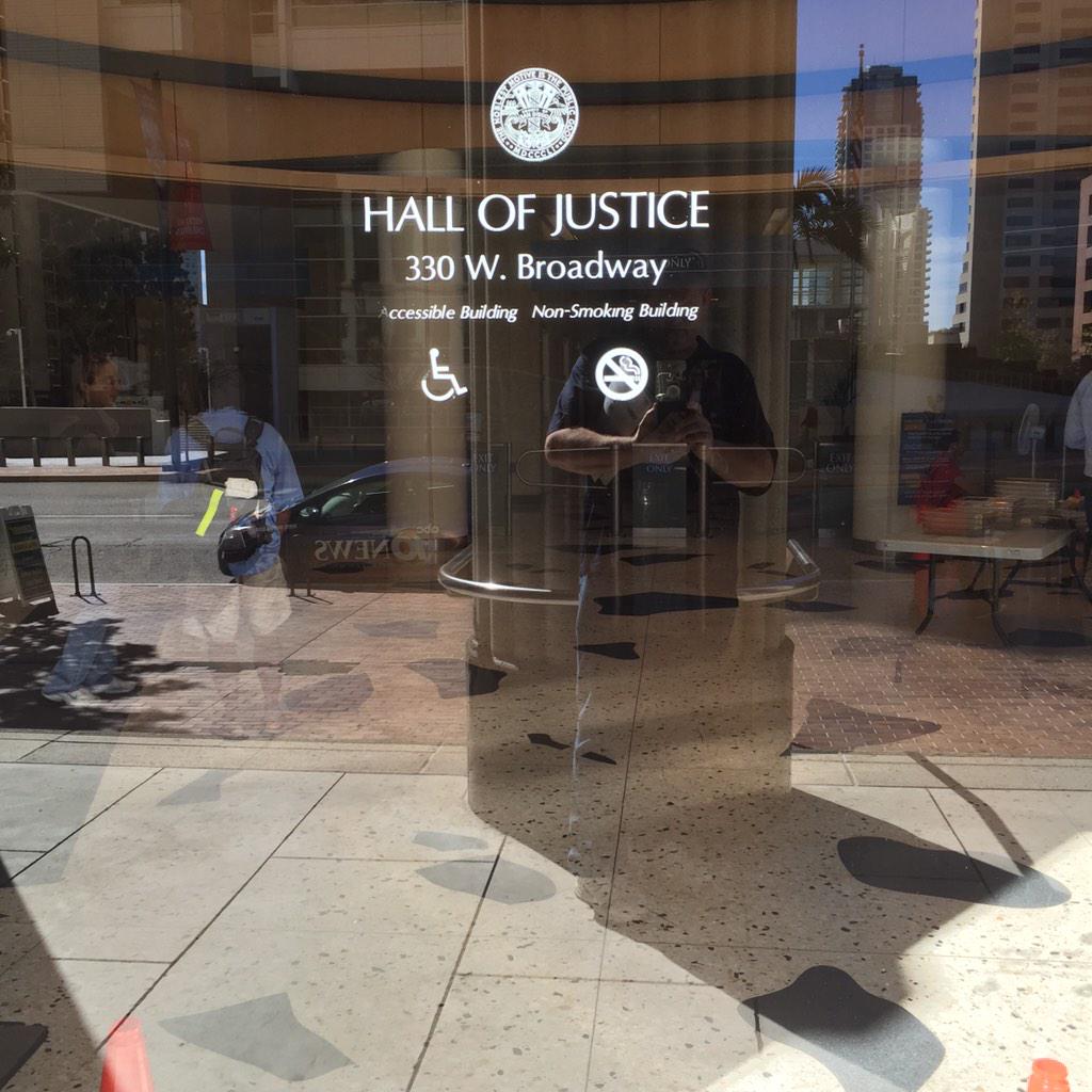 AnthonySHarrell's tweet image. Why can't people just pay their rent?  Just filed my first unlawful detainer-eviction lawsuit. Sad day.