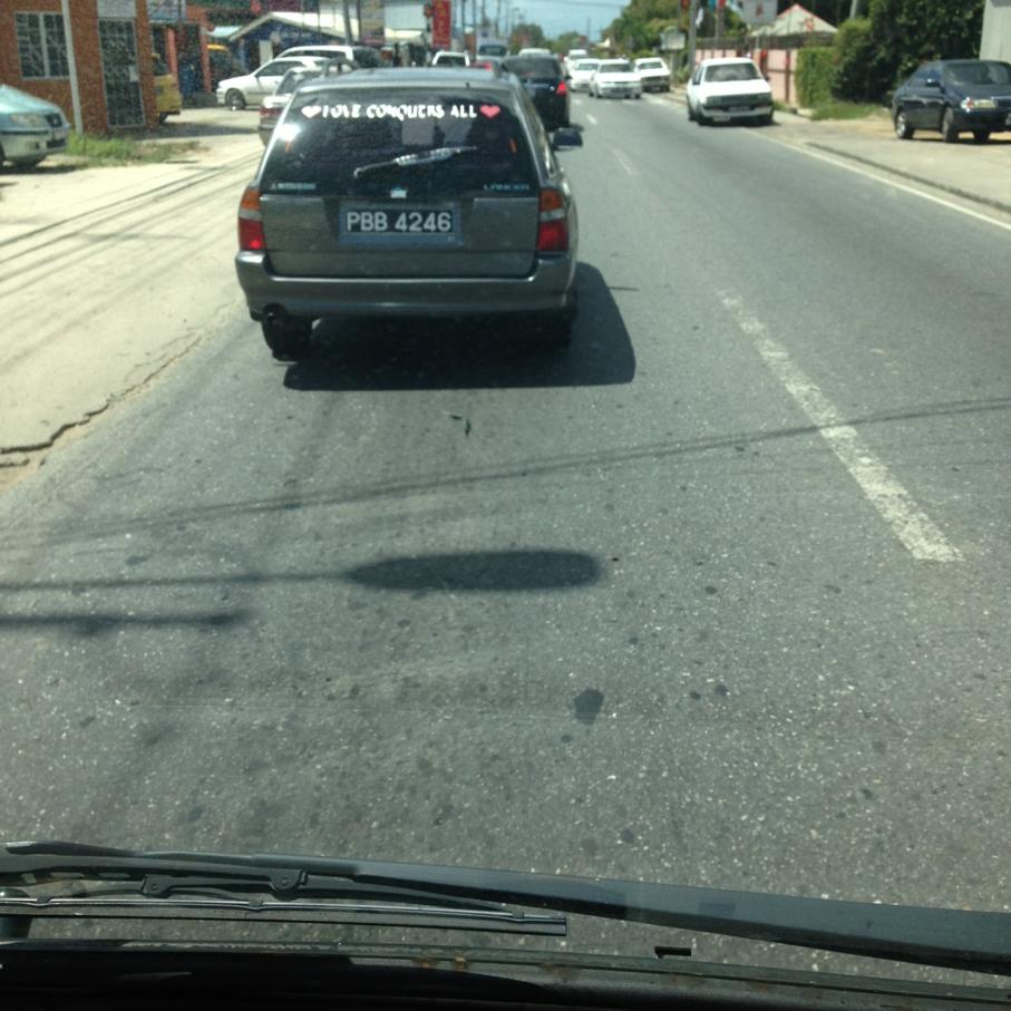 CallenderJason's tweet image. One asshole driver in couva today 😁😁