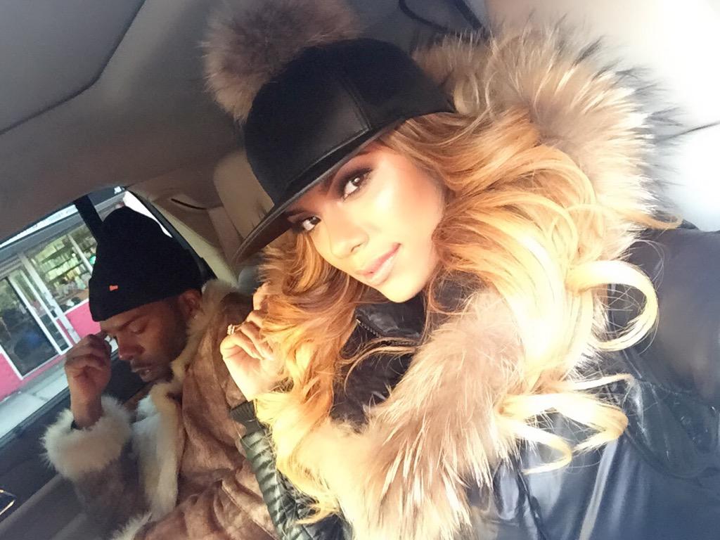iamErica_Mena tweet picture
