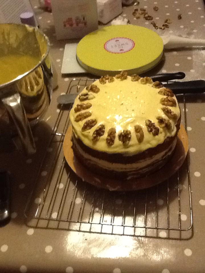 Gaz434's tweet photo. The finished carrot cake #bakingpro http://t.co/01yeAy7pwt