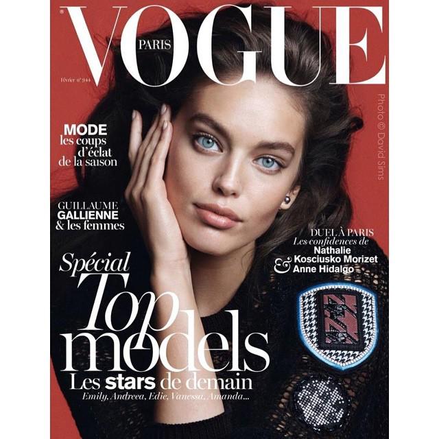 dhlepics's tweet photo. #DHLE #darkhairlighteyes #emilydidonato emilydidonato1 #davidsims imgmodels vogueparis #siswim #model #vogueparis http://t.co/r5AgMQodmT