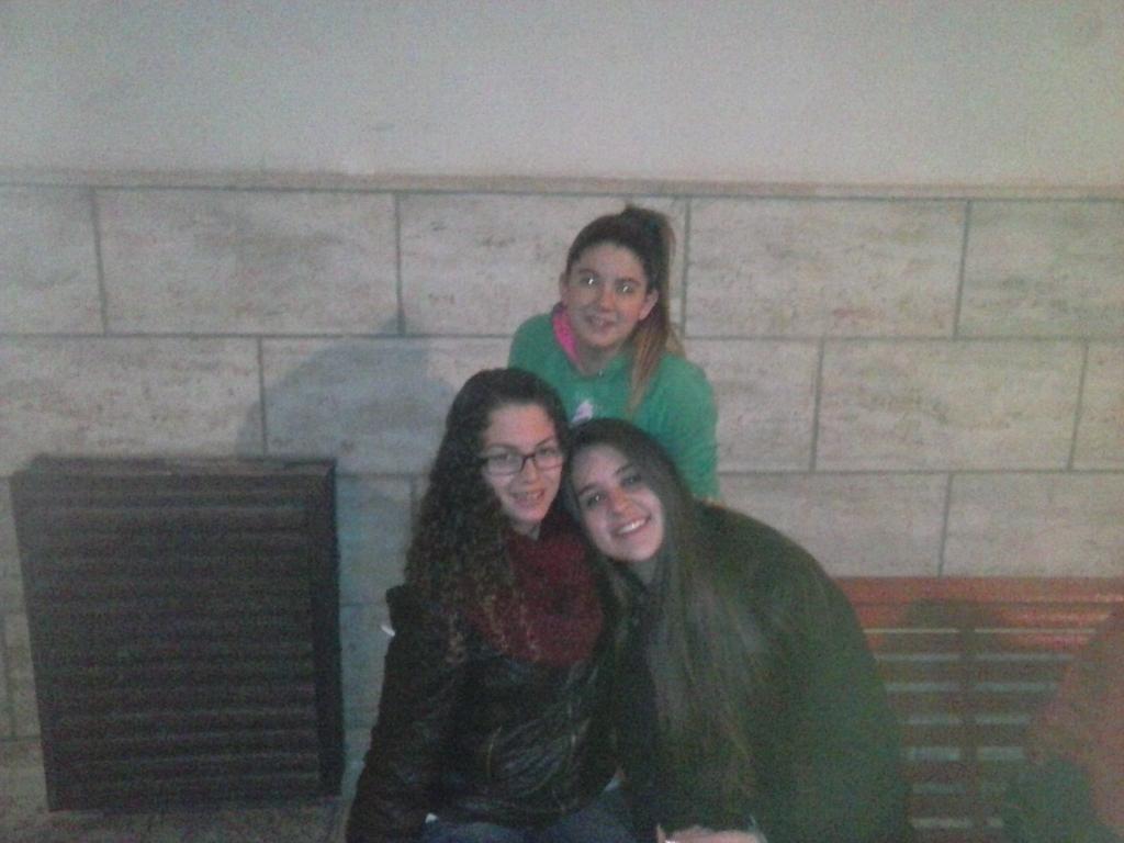 MorenoLidia11's tweet photo. Como las quiero 😍😍😍 #irene http://t.co/yghIVBtZXk