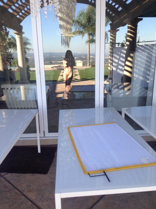 Shooting in West Hills today with @DigitalDesire1 http://t.co/qdGTqITs1s<a class="tags" href="/tag/digitaldesire1">@digitaldesire1</a><a href="/tag/sexysunday"class="tags"><span>#sexysunday</span></a><a href="/tag/queenelizabeth"class="tags"><span>#queenelizabeth</span></a><a href="/tag/cgoy2014"class="tags"><span>#cgoy2014</span></a>