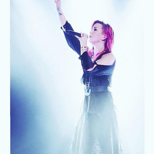 Eu amo ser lovatic (@giovanaragao) on Twitter photo 