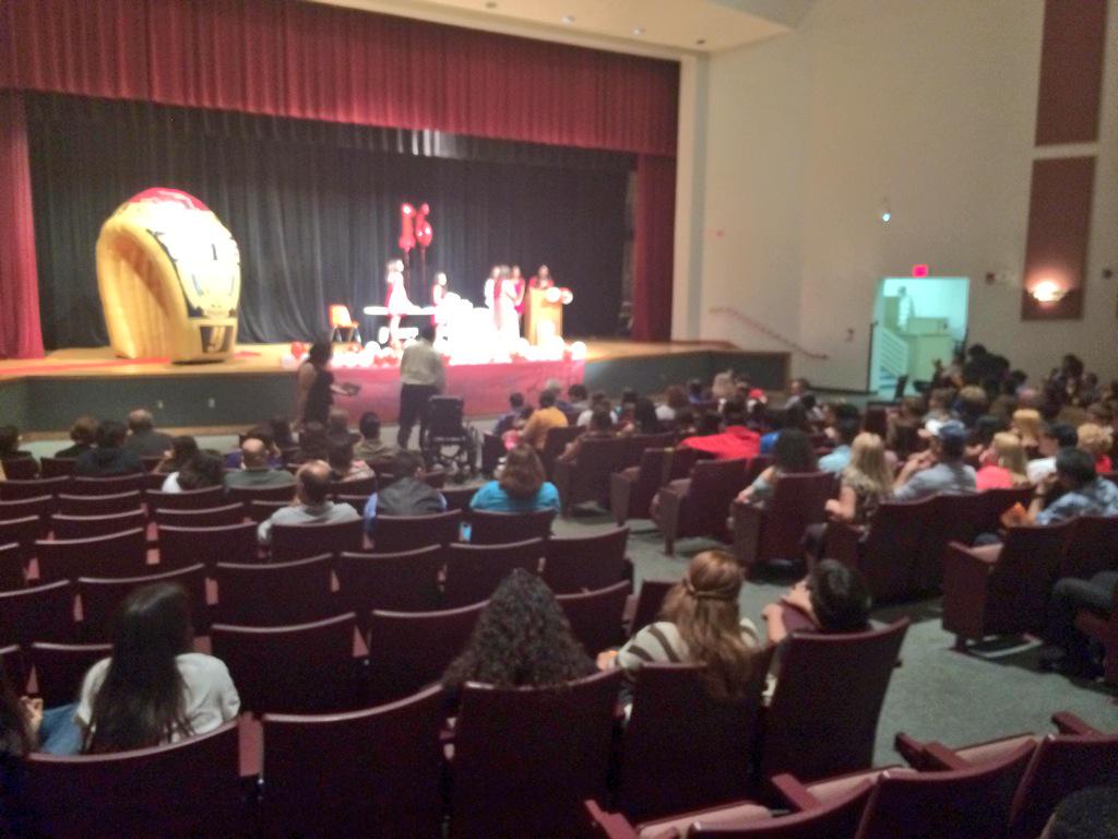 piperprincipal's tweet image. Thank You @HJBroward for an incredible Junior Class Ring Ceremony! The Bengal Nation Appreciates all YOU DO! #class16