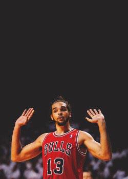 Happy birthday to one of my favorite basketball players, Joakim Noah! 