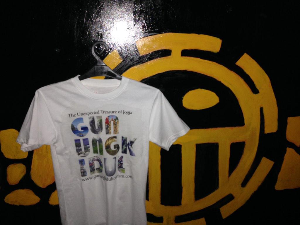#GekaMerch Gunungkidul Kaos. 75000. Tersedia warna putih. Size SMLXL. @DGTLPRTS 085329466669 / 5367B4F5