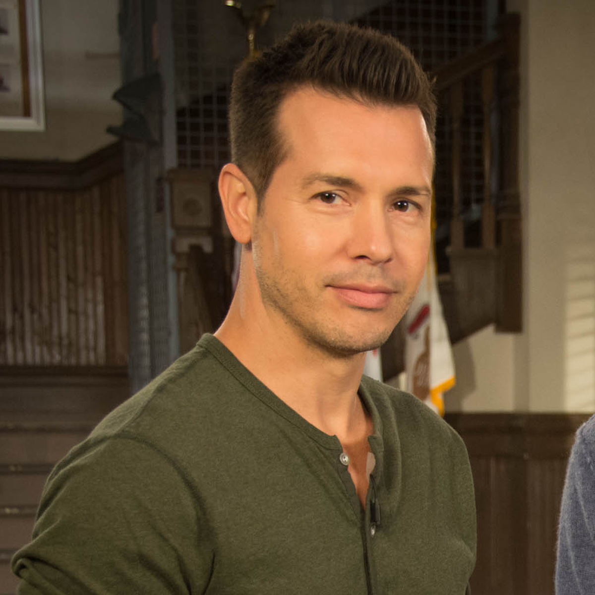 chicago pd antonio dawson