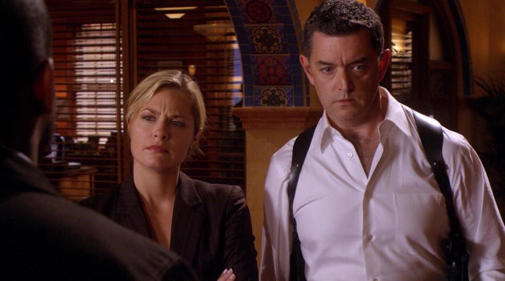 taylorsadlowski's tweet image. "We're Shassie now."
#oneinthesame #SHASSIE #PsychRewatch #SharkyShark @JamesRoday @Omundson