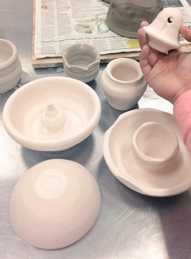 _yazzy13's tweet photo. #handmade #pottery #throwingwheel #hobby http://t.co/E610HVnOR3