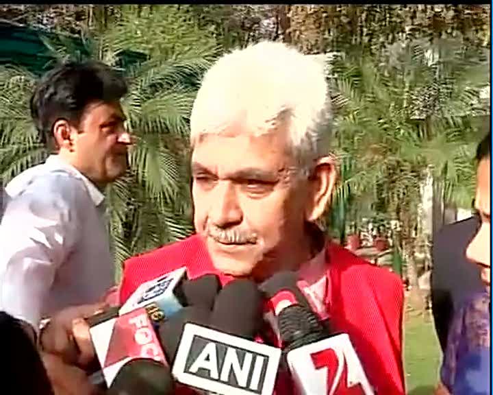 View image on Twitter