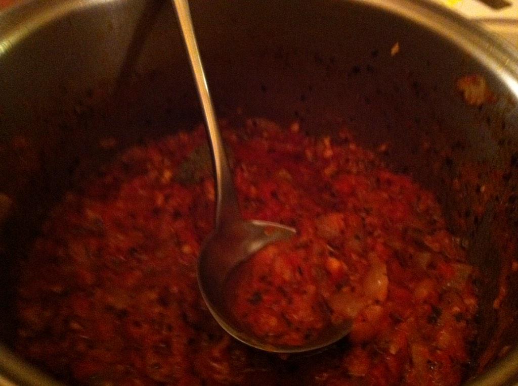 ToodlesPasta's tweet photo. Made some #amazing tomato #sauce to go with  toodles :) #food #cooking #yum #smallbiz #entrepreneur http://t.co/Pcc9eqnHLt