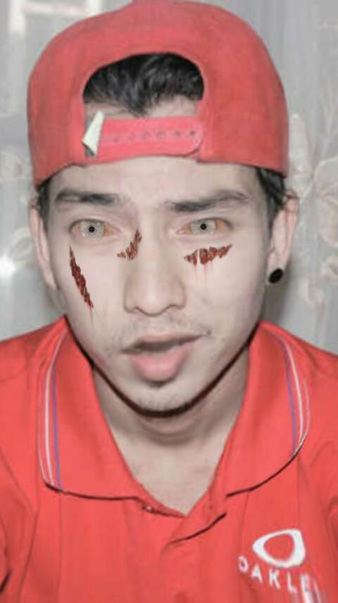 Ijundt13's tweet photo. Made With ZombieBooth! http://t.co/SHSUaXSWQj #ZombieBooth http://t.co/qSvlfqSaBN