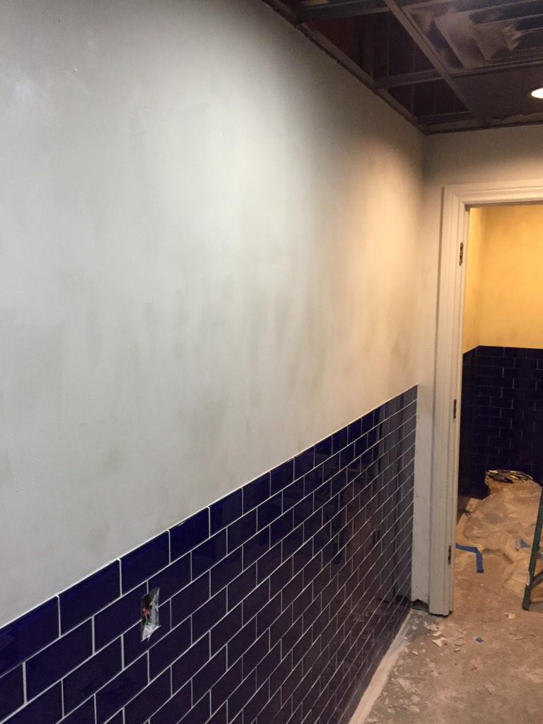 Spectra_PS's tweet image. Today's tile and venetian plaster job by Spectra at historic downtown Fort Worth Bar